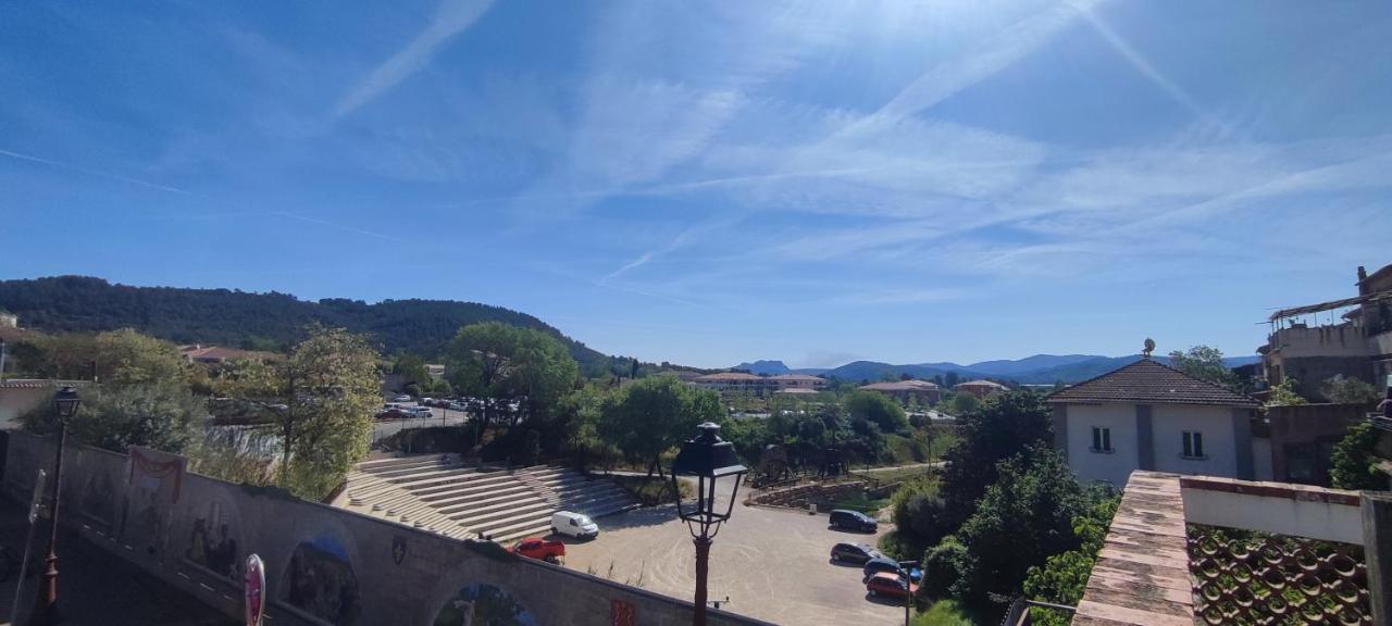 Appartement Provencal Avec Terrasse Dans Le Var Les Arcs-sur-Argens Экстерьер фото
